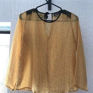 Ecko Unlimited mesh blouse